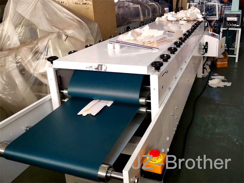 Glue box machine