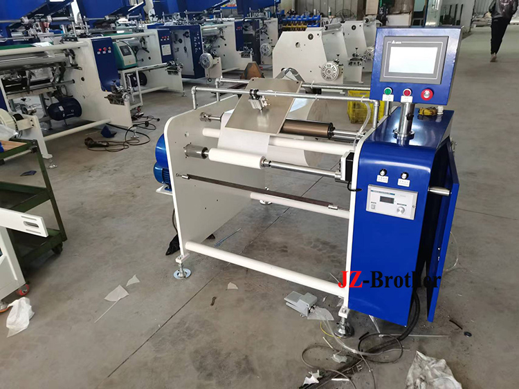Manual type aluminum foil rewinder