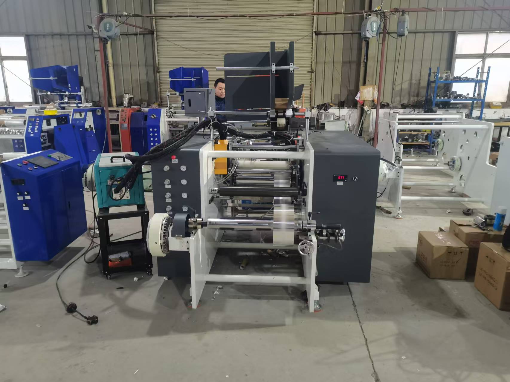 6-shaft aluminum foil and baking paper rewinder